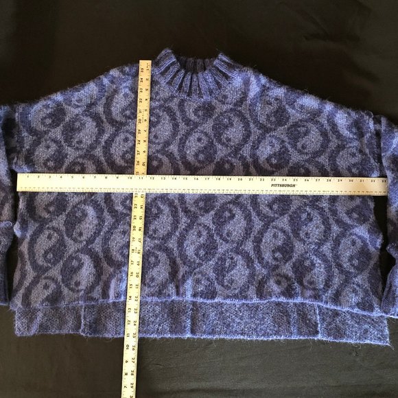 Free People Yin Yang Oversized Sweater Sz S - Picture 7 of 11